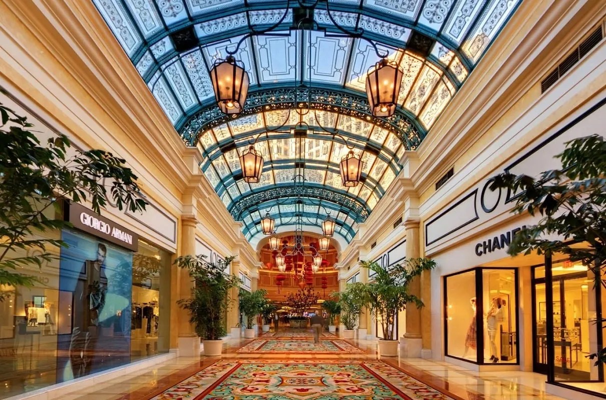 Luxury shopping at Bellagio hotel, Las Vegas