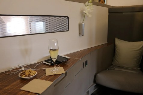 Large space in First Class Suite 1D