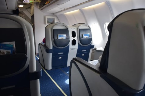 Air Seychelles Business Class - Seat pitch