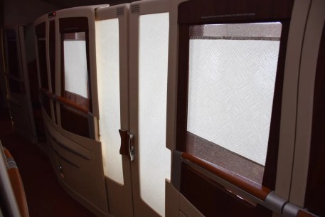 Singapore Airlines A380 Suites - Fully closed seat