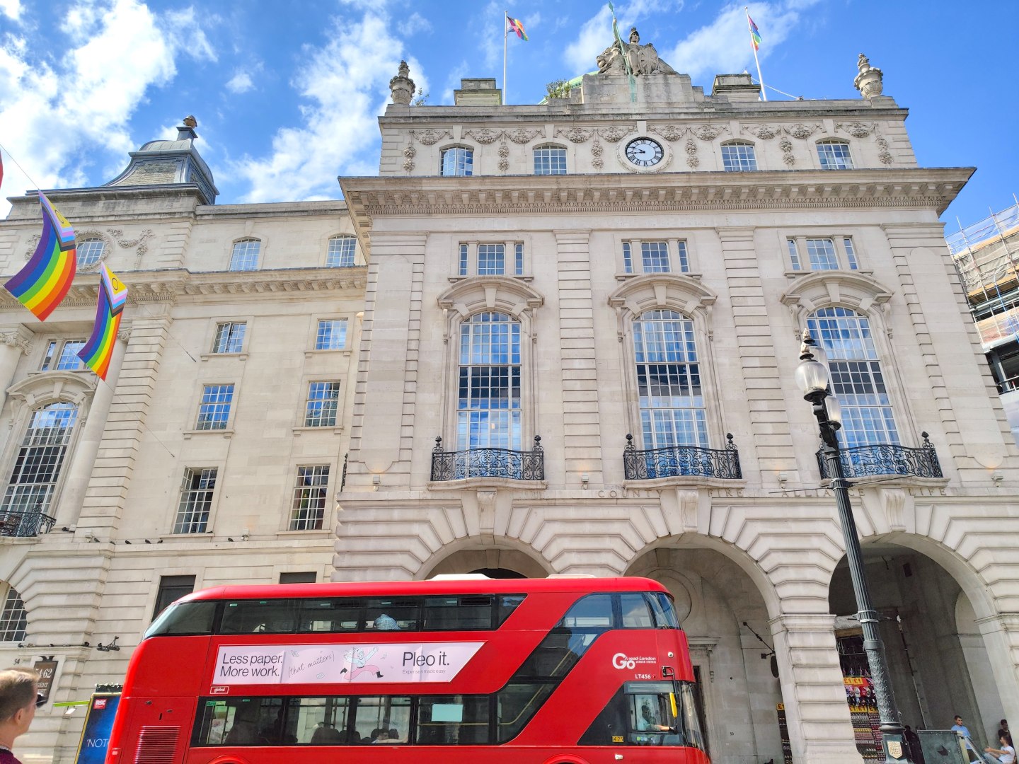 hotel cafe royal building