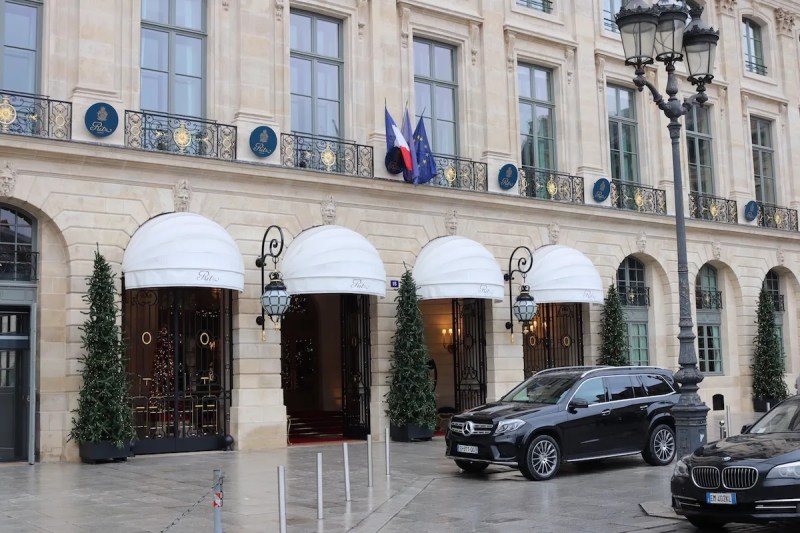 Ritz Paris main entrance