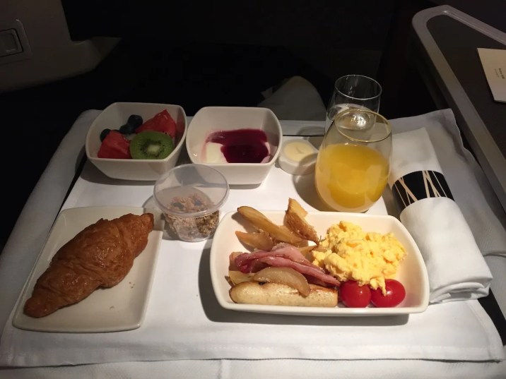 Cathay Pacific Business Class - Breakfast trail