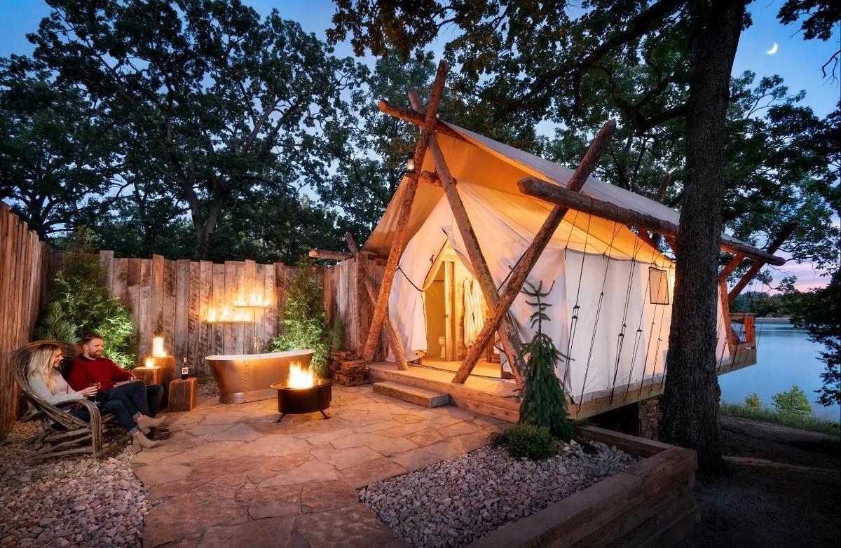 Luxury glamping in Missouri