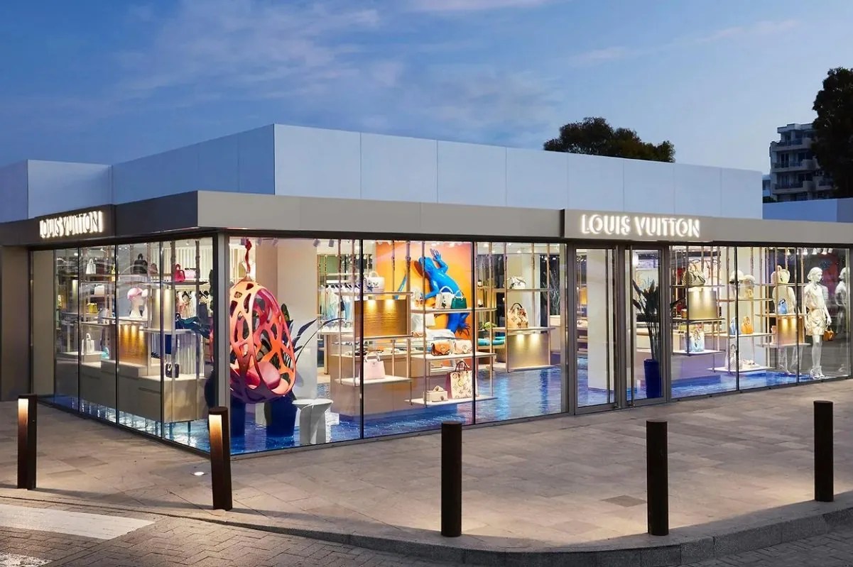 Louis Vuitton store, Ibiza