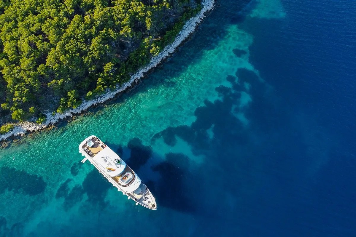 private yacht in croatia