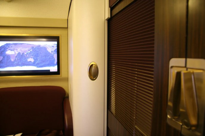 Thai Airways Royal First Class mini suite