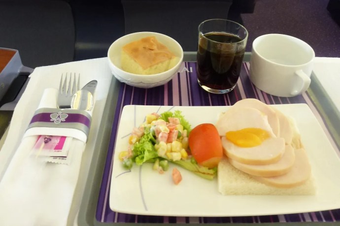 Thai Airways Business Class - Catering