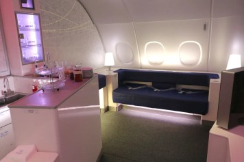 Prestige Class cabin - Relaxation area at the back