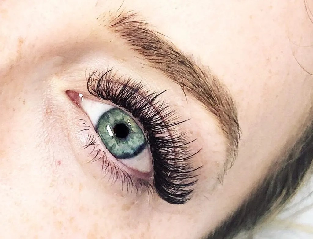 natural false lashes